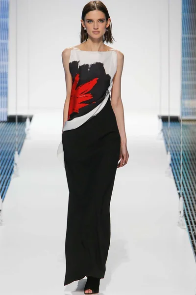Look 66